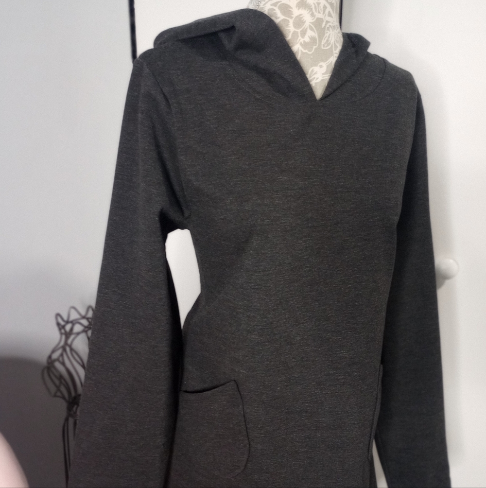 Charcoal Shannon Passero Gray Women's Hoodie - Picture 5 of 11